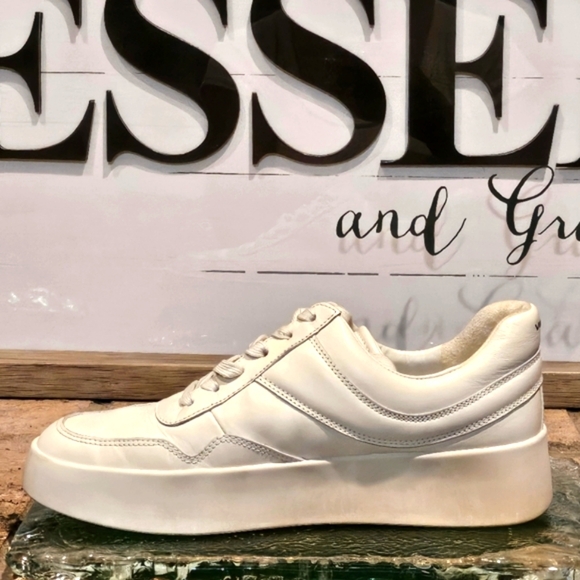 Vince Shoes - Vince Warren Court Leather Sneaker 'Milk' Off White Wmns 8 #275795